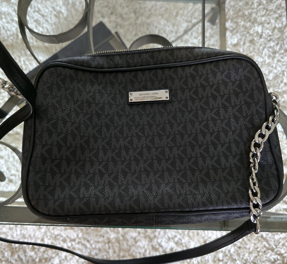 Michael Kors Black Crossbody Bag Purse Silver Hardware  medium size *